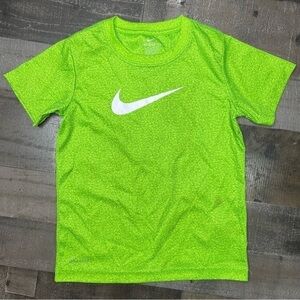 Nike Dri-Fit Crew Neck Tee Shirt Boys size 6